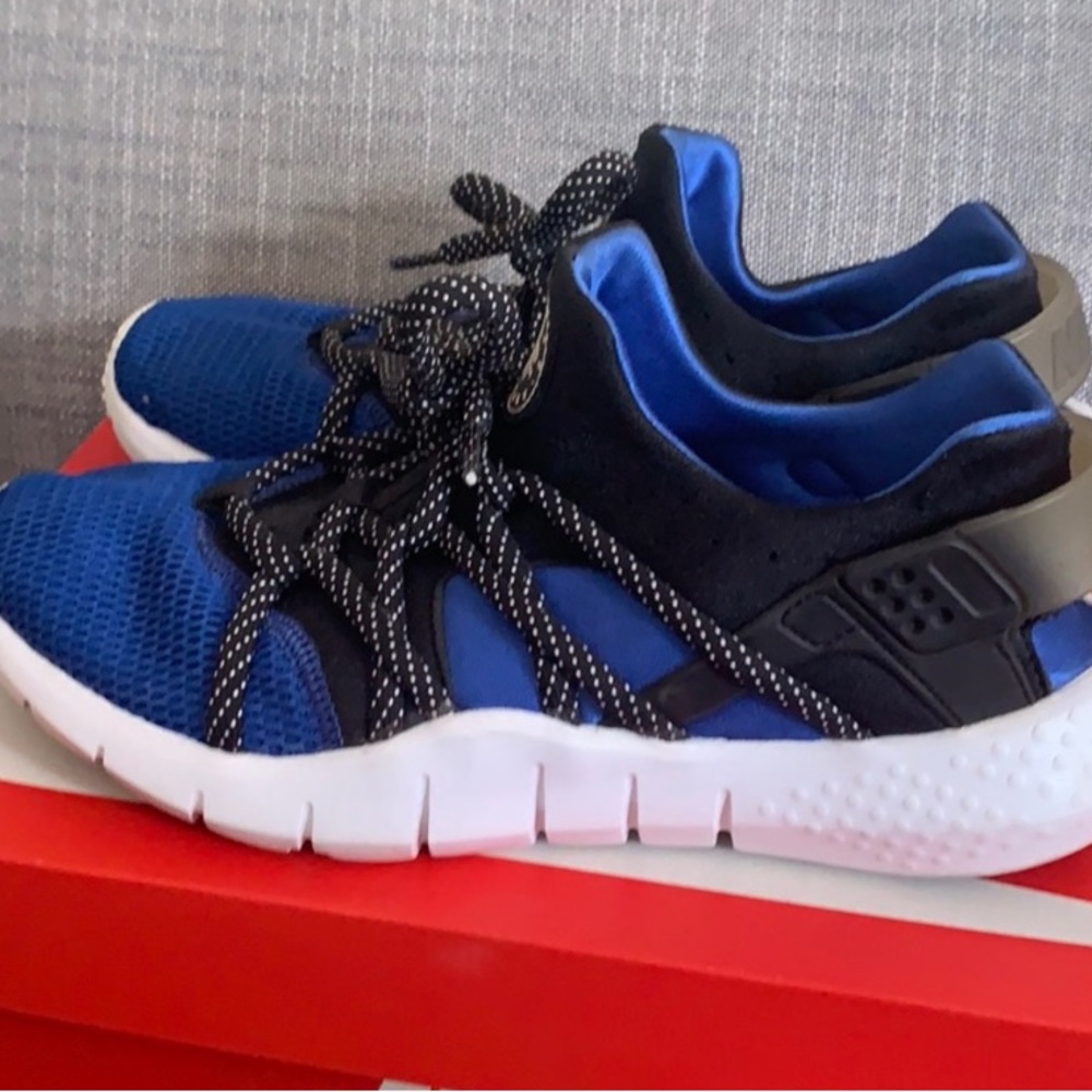 Nike Air Huarache men’s size 8 EUC